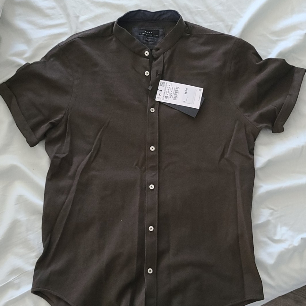Zara button down polo collarless